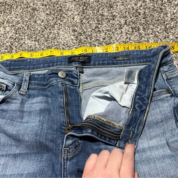 Judy Blue Distressed Boot Cut Light Wash Stretch Jeans Womens 15/32 - Picture 6 of 10